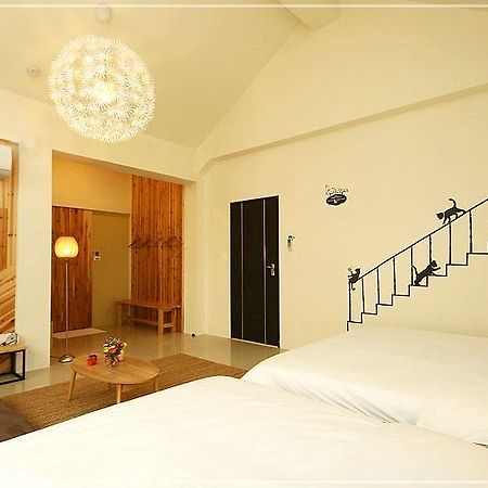 Bear Giant Castle Apartment เมืองฮวาเหลียน ภายนอก รูปภาพ