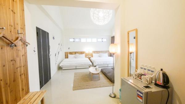 Bear Giant Castle Apartment เมืองฮวาเหลียน ภายนอก รูปภาพ