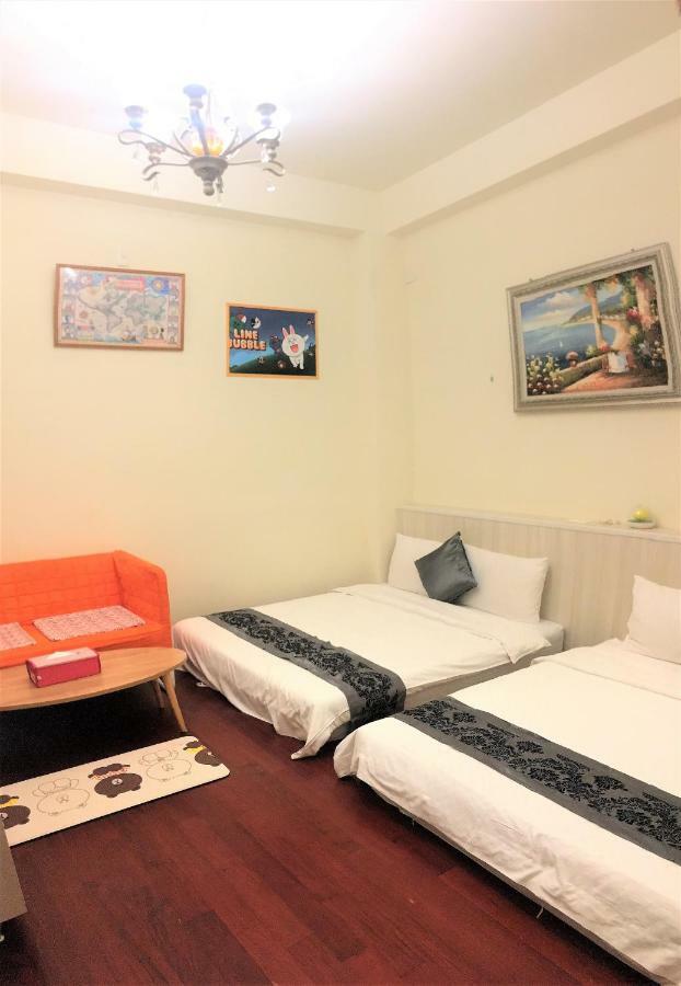 Bear Giant Castle Apartment เมืองฮวาเหลียน ภายนอก รูปภาพ