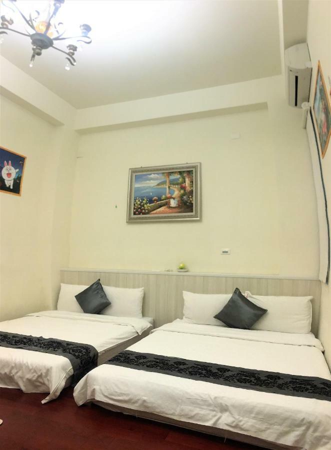 Bear Giant Castle Apartment เมืองฮวาเหลียน ภายนอก รูปภาพ