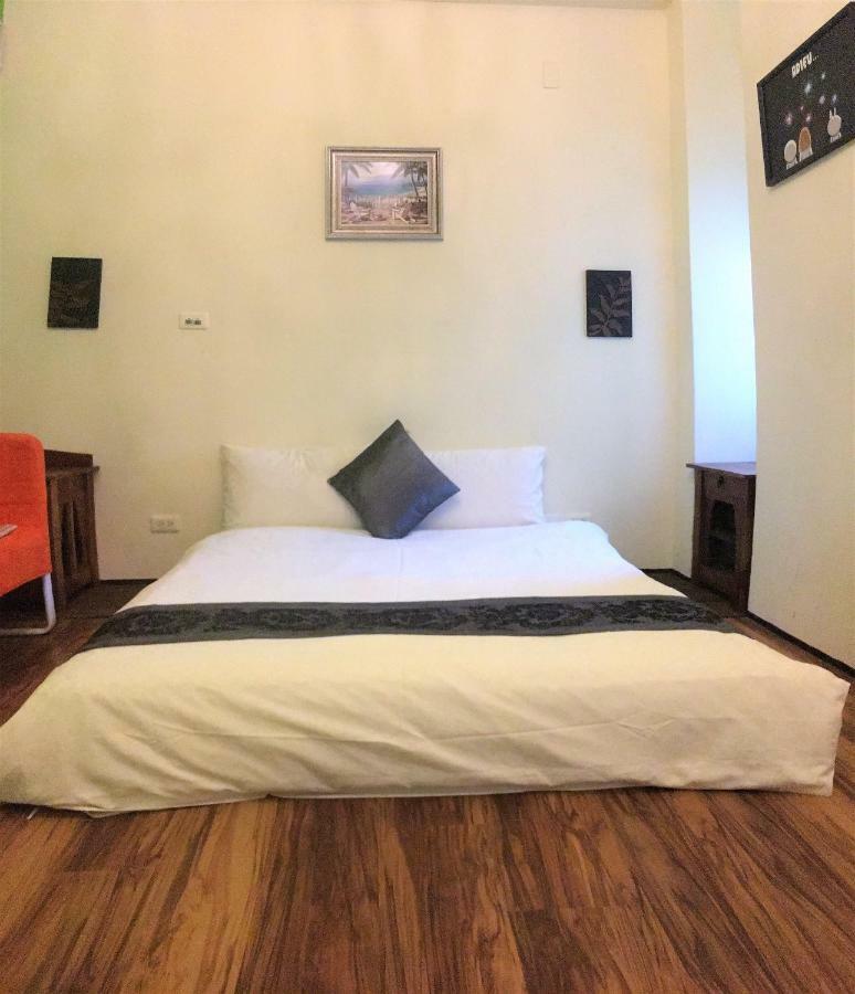 Bear Giant Castle Apartment เมืองฮวาเหลียน ภายนอก รูปภาพ